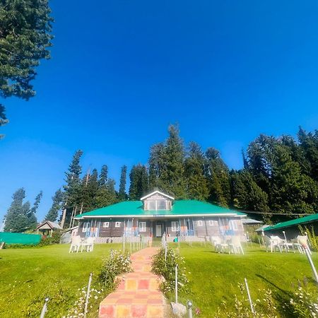 Pine View Resort Gulmarg Esterno foto