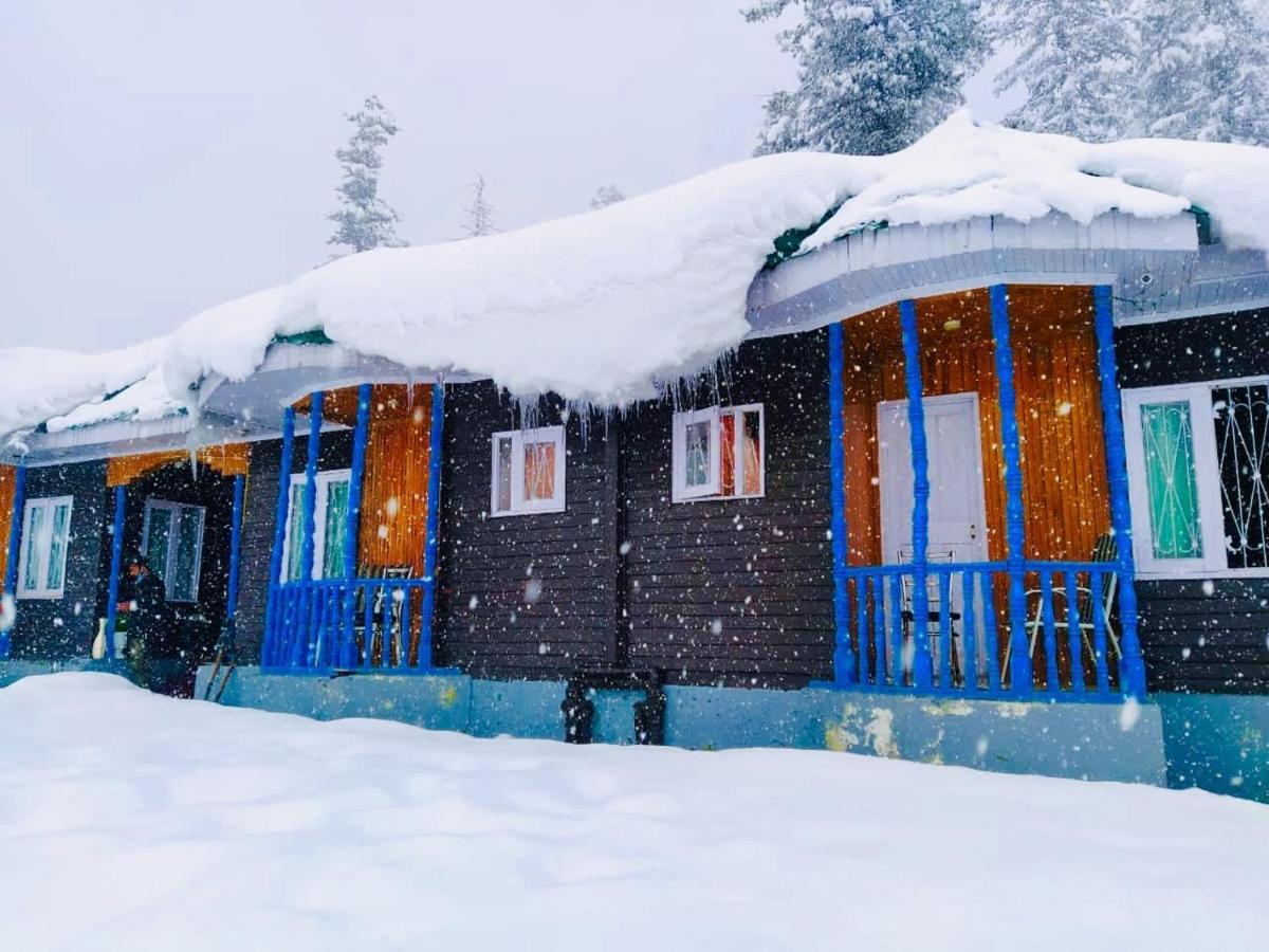 Pine View Resort Gulmarg Esterno foto